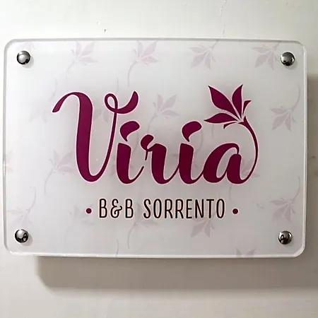 Viria Oda ve Kahvaltı 4*
